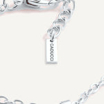CADUCCI Amore Necklace in silver, close-up of the cable chain, the clasp and the tag engraved with the CADUCCI logo