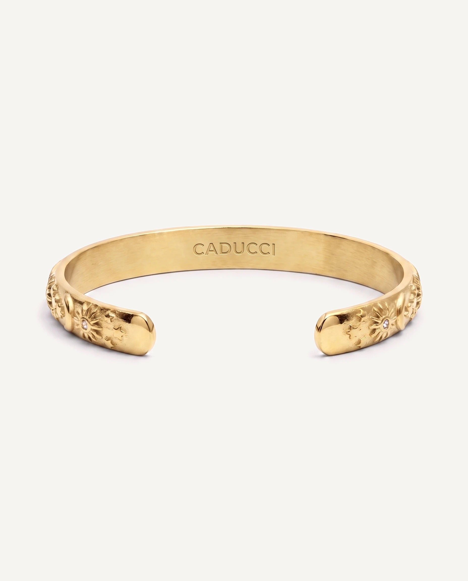 CADUCCI Belluno Bracelet in gold, inside view with the small engraved CADUCCI logo