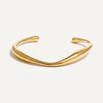 CADUCCI Montale Bracelet in gold, polished open cuff with an organic wave shape