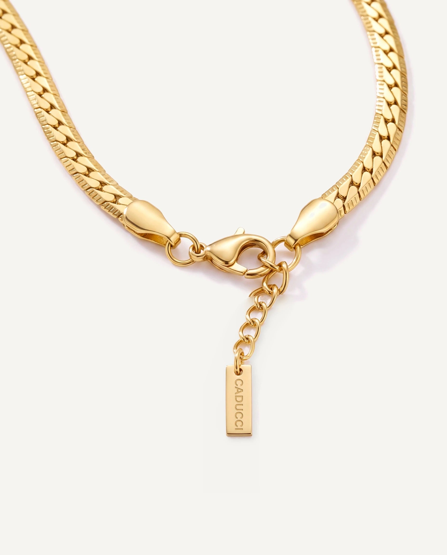 CADUCCI Venezia Necklace gold clasp, extender and engraved tag