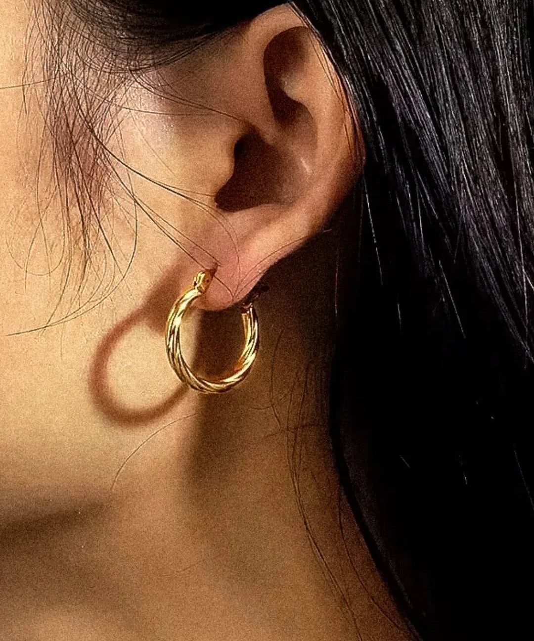 CADUCCI Vento Earrings, worn