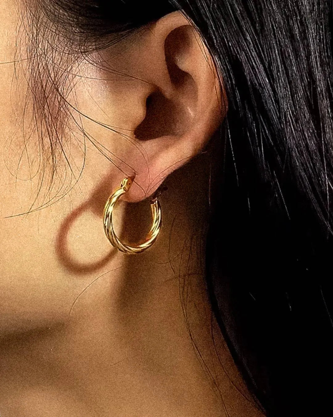 CADUCCI Vento Earrings, worn
